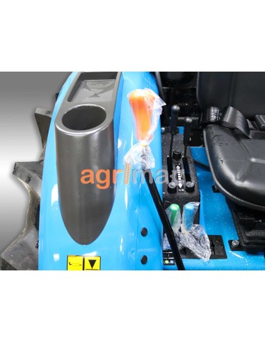 LS R60 72hp 4WD 2505cc Turbo...