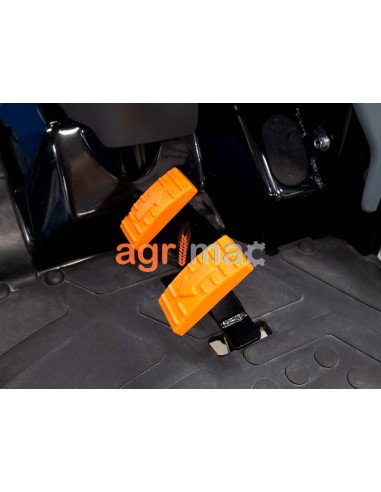 LS MT3.40HST CABIN 49HP 4WD 1879cc...