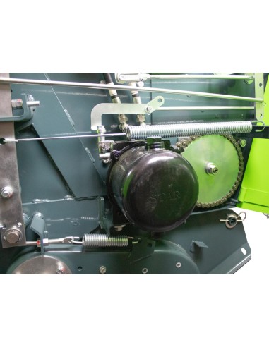 Πρέσα μικρή για τρακτερ ZEA PRESA 850