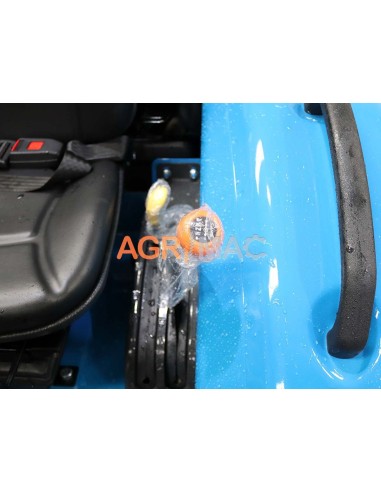 LS R60 72hp 4WD 2505cc Turbo...