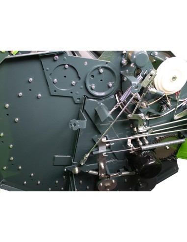 Πρέσα μικρή για τρακτερ ZEA PRESA 870