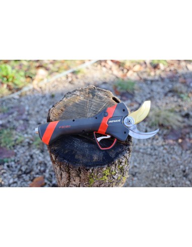 Ηλεκτρικό ψαλίδι κλαδέματος INFACO... Ηλεκτρικό ψαλίδι κλαδέματος INFACO...