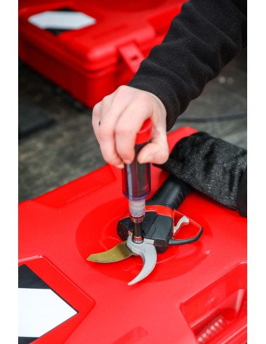 Ηλεκτρικό ψαλίδι κλαδέματος INFACO... Ηλεκτρικό ψαλίδι κλαδέματος INFACO...